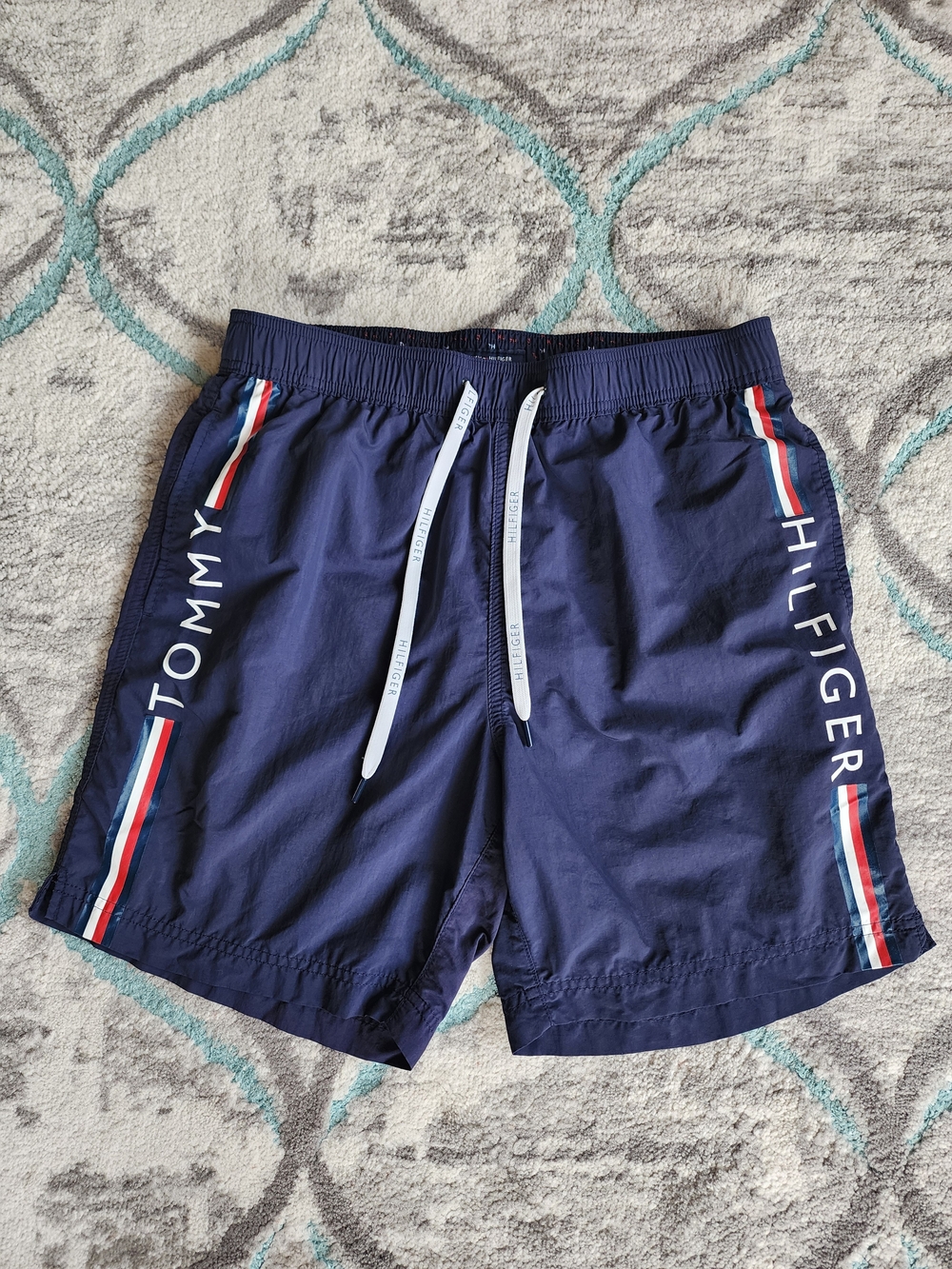 Tommy Hilfiger Men’s Swim Shorts – Size Medium